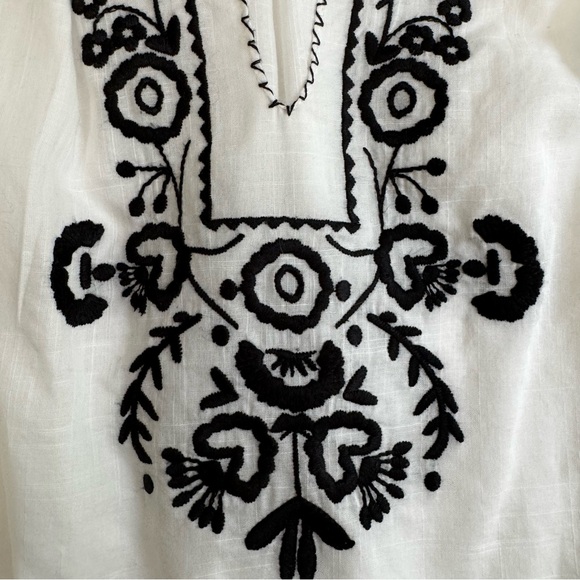 J.Crew Vintage White Gauze Blouse Black Embroidered V-Neck Puff Sleeve 0 - Picture 7 of 15